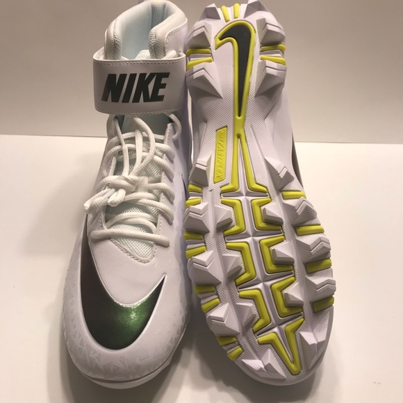 Nike cleats - Picture 2 of 5